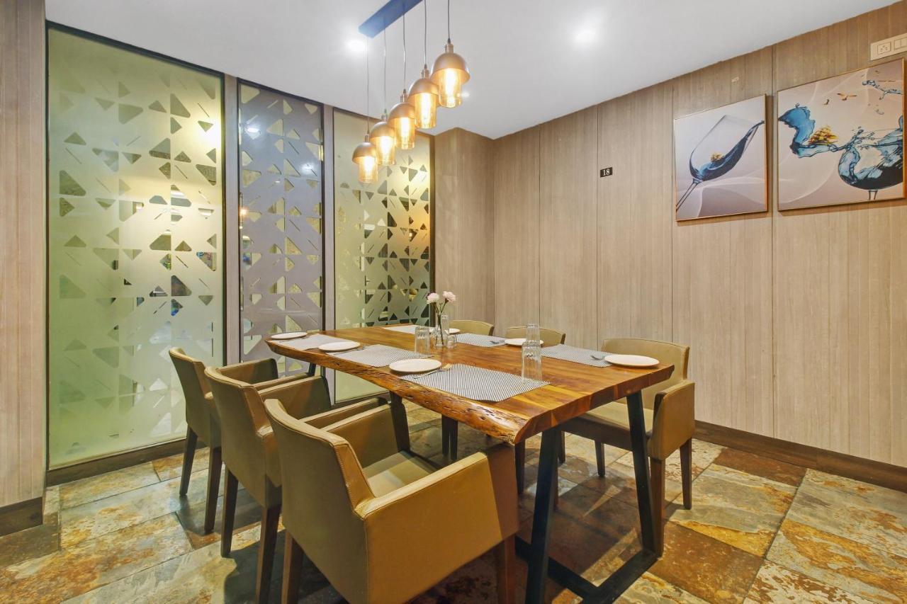 Collection O Hotel Swagath Pride Mancherāl Exterior foto